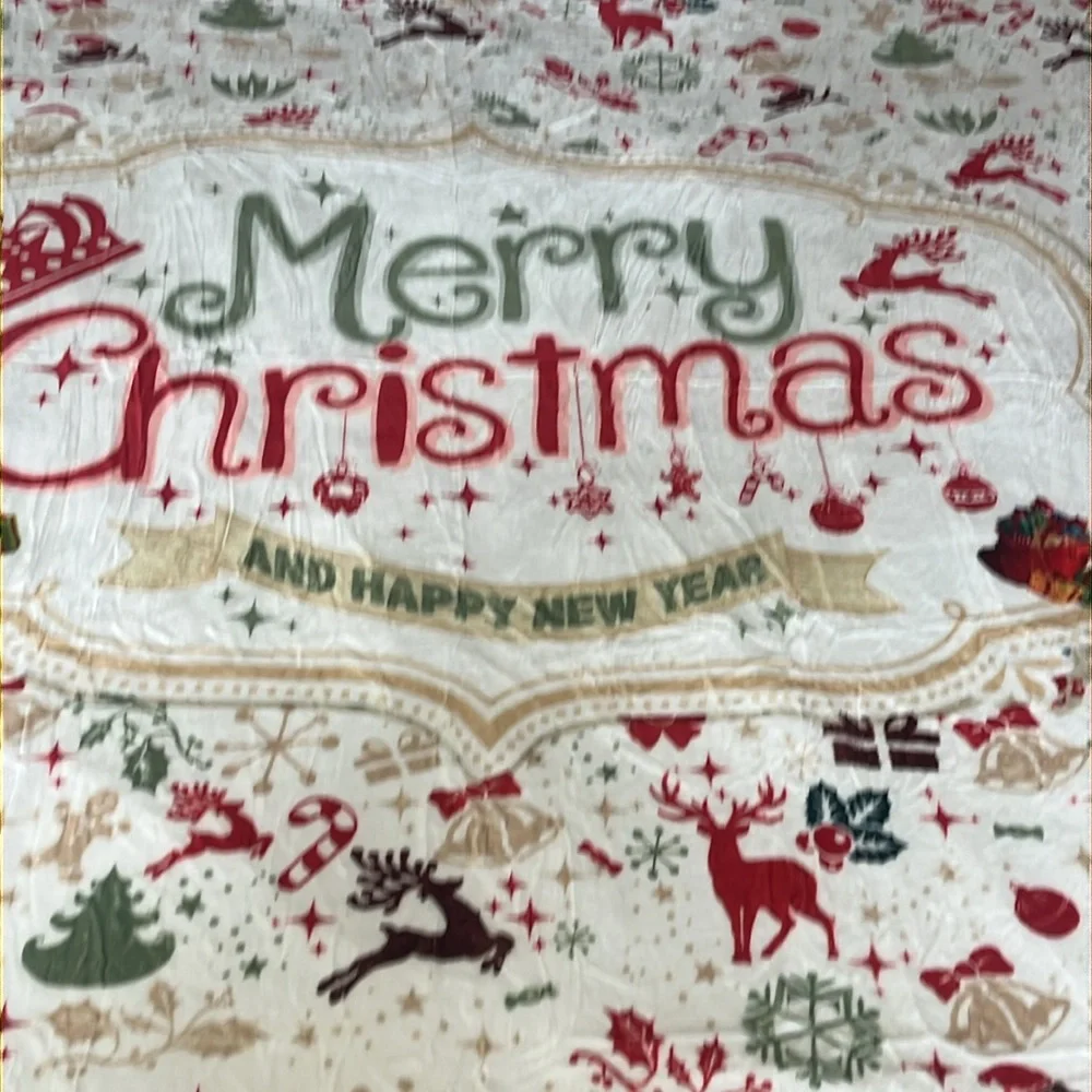 Festive Christmas Blanket - Red and Green NWT